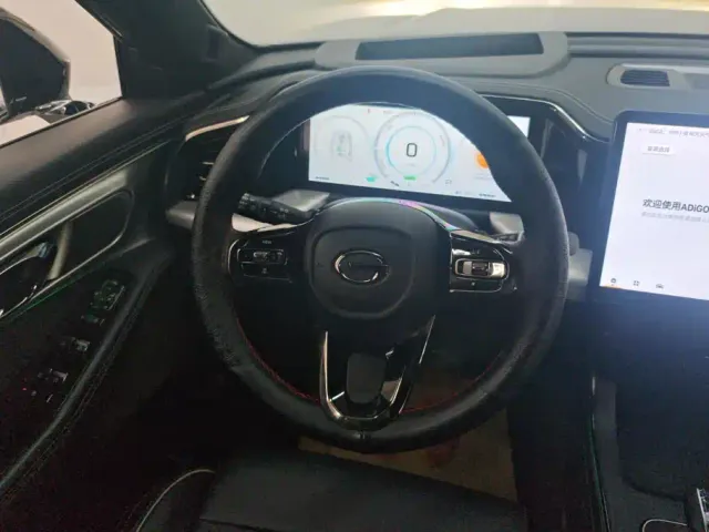 GAC Trumpchi GS8 — Фото автомобиля 15