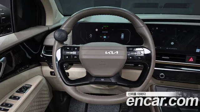 Kia Carnival Generation 4 — Фото автомобиля 13