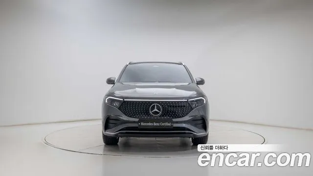 Mercedes-Benz EQA — Фото автомобиля 3