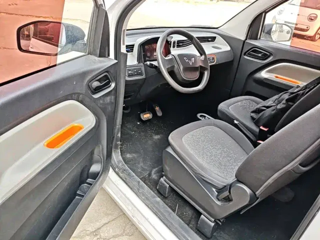 Wuling Hongguang Mini EV — Фото автомобиля 15