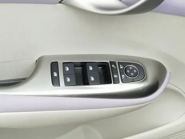 BYD Dolphin — Фото автомобиля 9