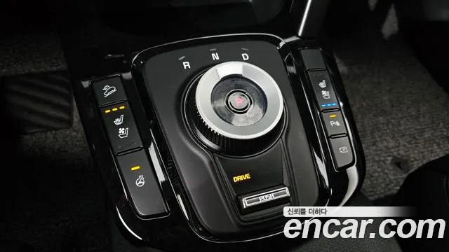 Kia Seltos — Фото автомобиля 12