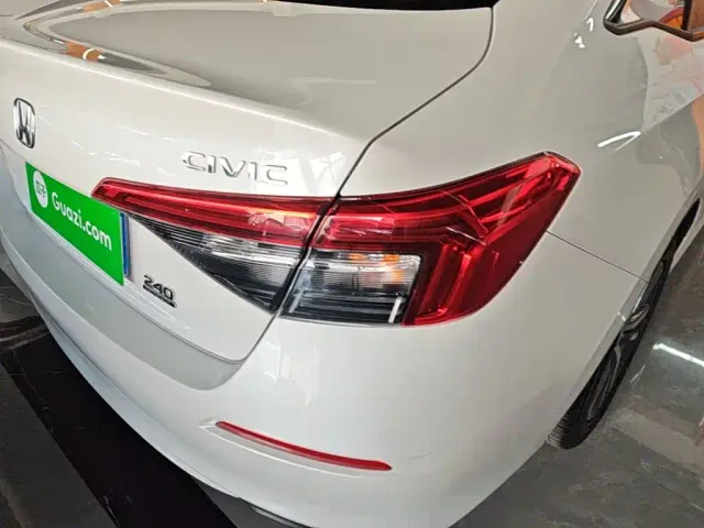 Honda Civic — Фото автомобиля 7