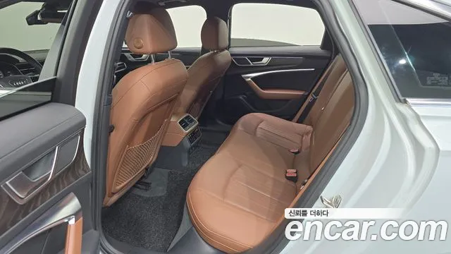 Audi A6 C8 — Фото автомобиля 17