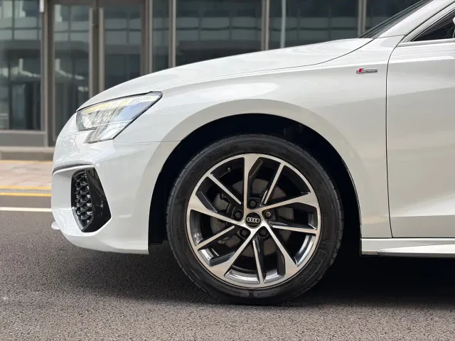 Audi A3 — Фото автомобиля 5
