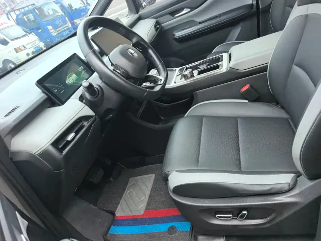 Hycan Z03 — Фото автомобиля 12