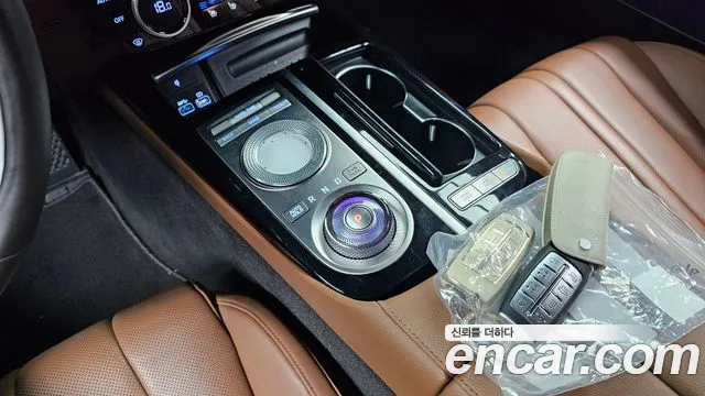 Genesis G80 Бензин 2.5 турбо 2WD — Фото автомобиля 8