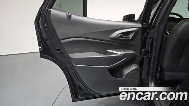 ChevroletGMDaewoo Trax Trax Кроссовер — Фото автомобиля 24
