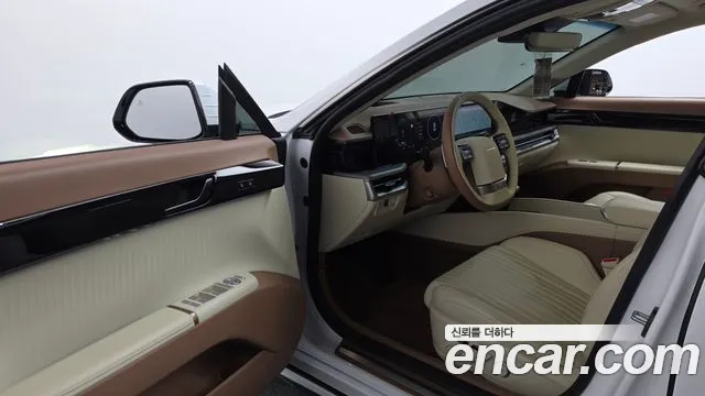 Hyundai Grandeur GN7 — Фото автомобиля 15