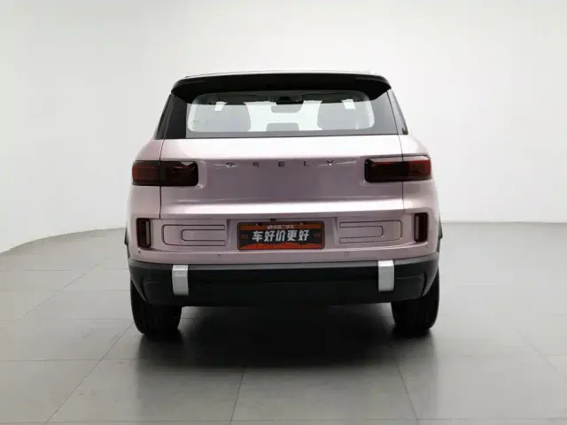 Geely ICON — Фото автомобиля 4