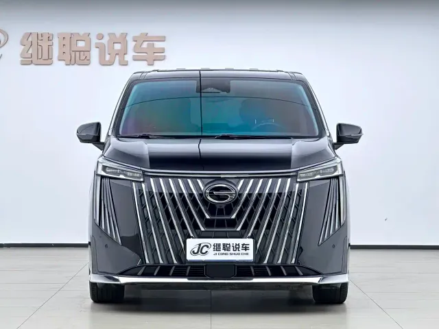 GAC Trumpchi M8 — Фото автомобиля 2