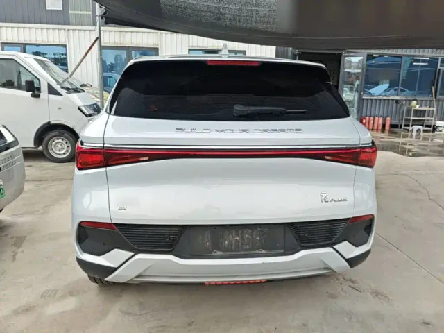 BYD Yuan PLUS — Фото автомобиля 5