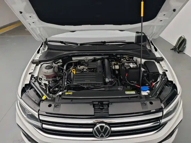 Volkswagen Bora — Фото автомобиля 19