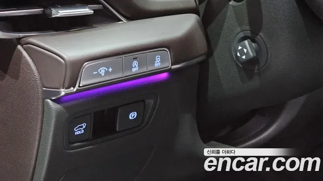 Genesis GV80 — Фото автомобиля 13