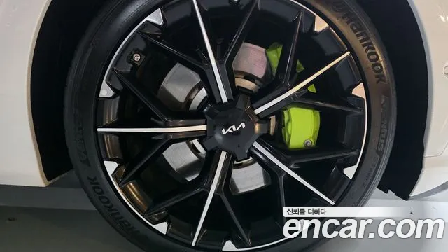 Kia EV6 New — Фото автомобиля 5