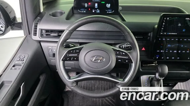 Hyundai Staria — Фото автомобиля 14