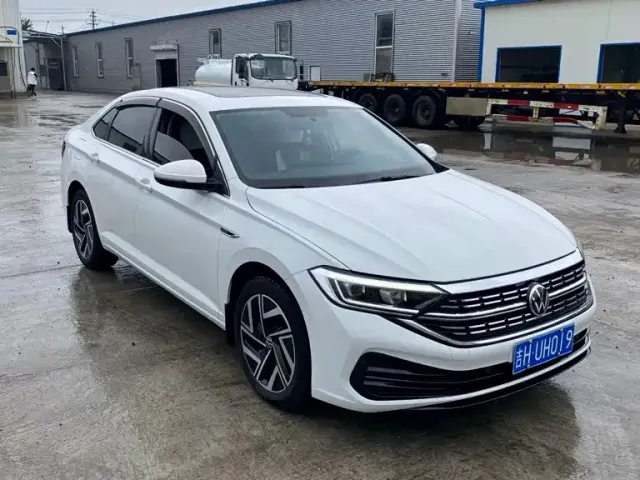 Volkswagen Sagitar — Фото автомобиля 5