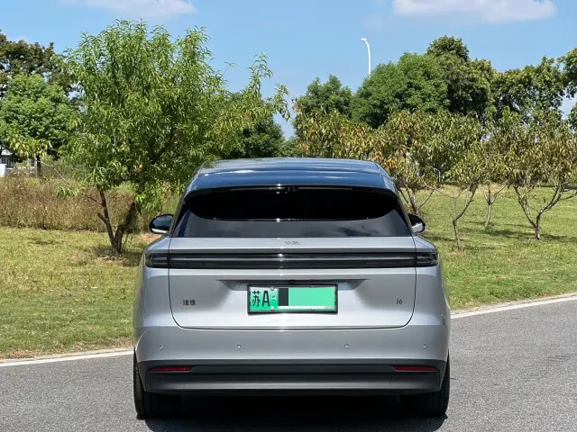 Li Auto i6 — Фото автомобиля 6