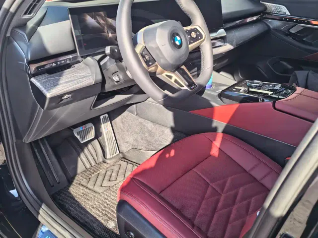 BMW 5 Series — Фото автомобиля 6