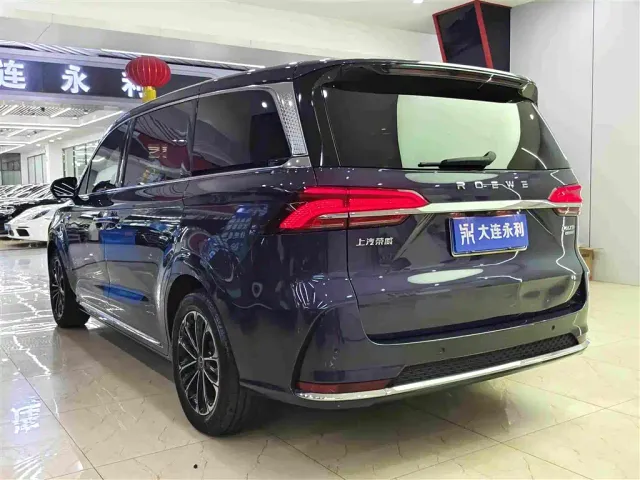 Roewe iMAX8 — Фото автомобиля 16