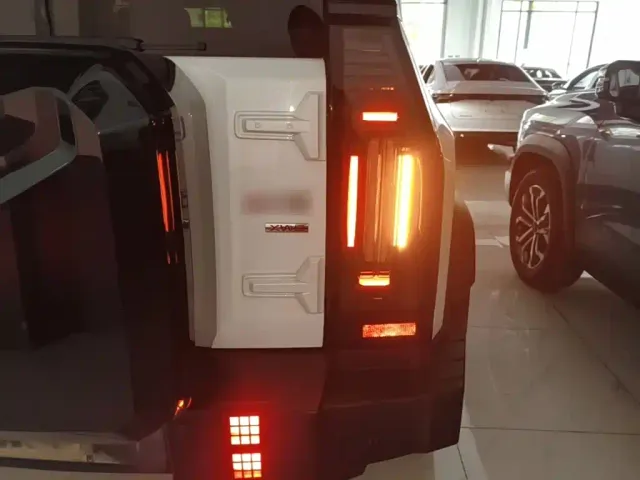 Jetour T2 — Фото автомобиля 7