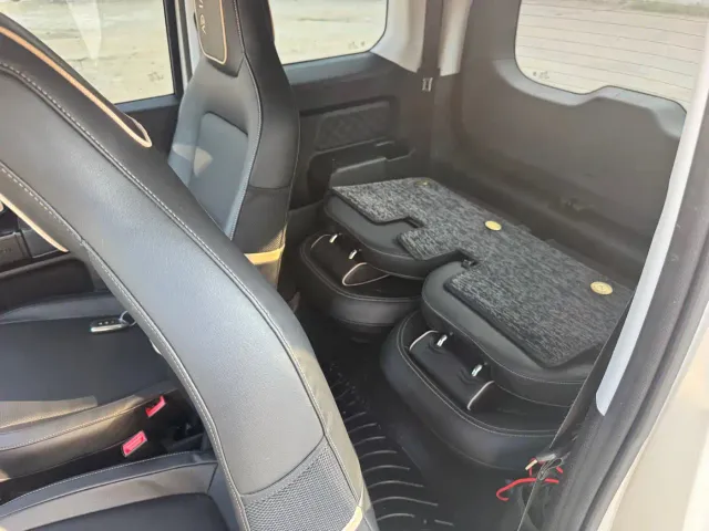Baojun KiWi EV — Фото автомобиля 4