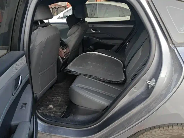 BYD Qin PLUS — Фото автомобиля 13