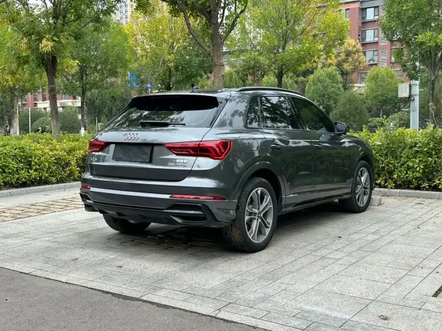 Audi Q3 — Фото автомобиля 4