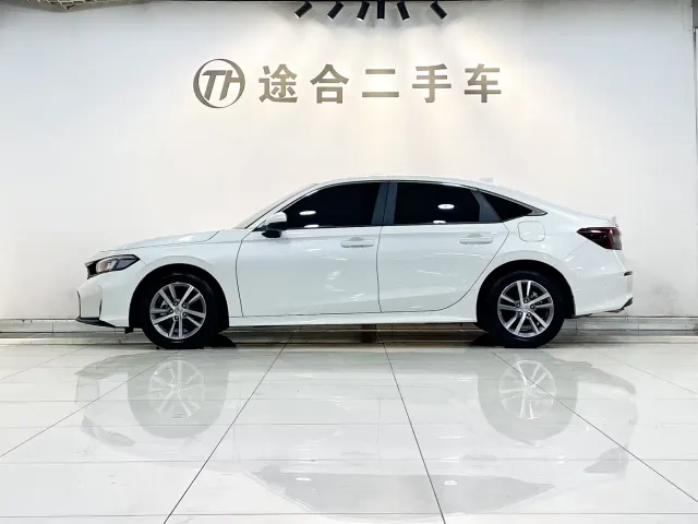 Honda Civic — Фото автомобиля 3