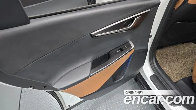 Kia EV6 — Фото автомобиля 14
