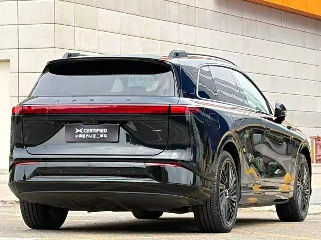Xpeng G9 — Фото автомобиля 7