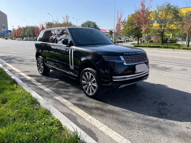 Land Rover Range Rover — Фото автомобиля 3