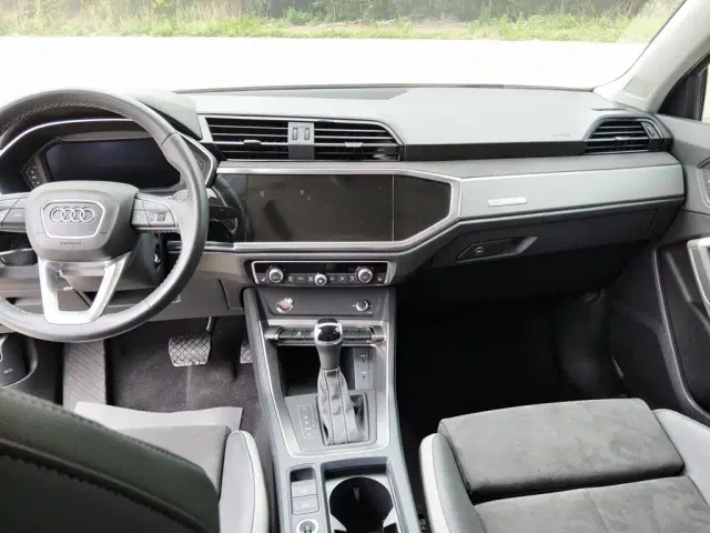 Audi Q3 — Фото автомобиля 15