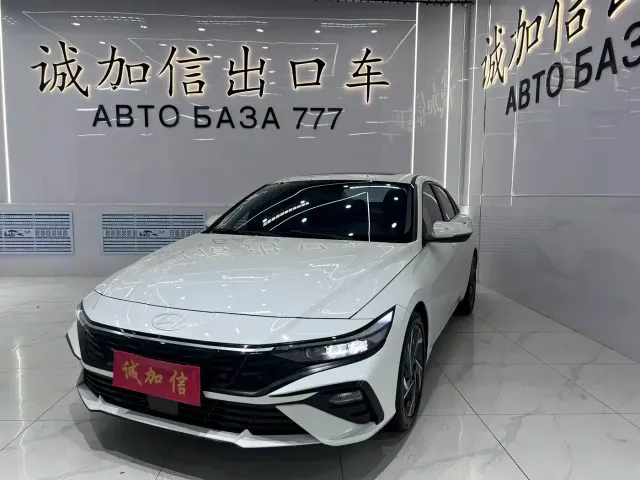 Фотография автомобиля — Hyundai Elantra