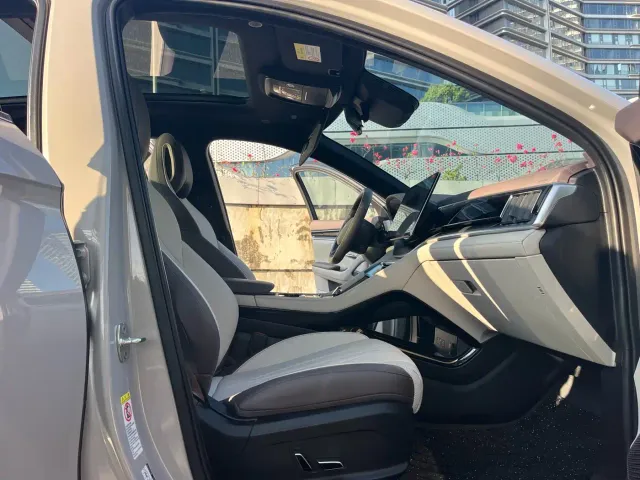 BYD Song PLUS — Фото автомобиля 11