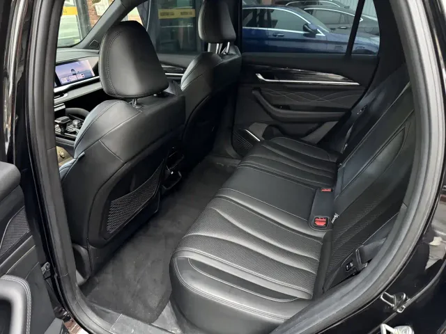 Geely Xingyue L — Фото автомобиля 9