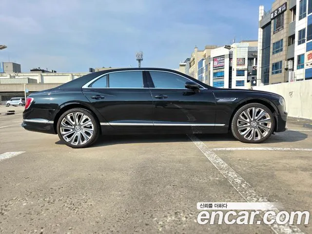 Bentley Flying Spur 4th Gen — Фото автомобиля 4