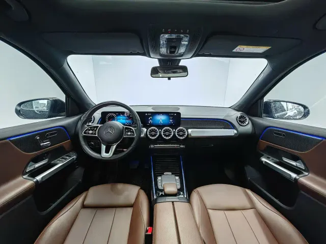 Mercedes-Benz GLB-Class — Фото автомобиля 10
