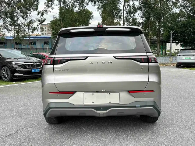 GAC Aion Y — Фото автомобиля 5