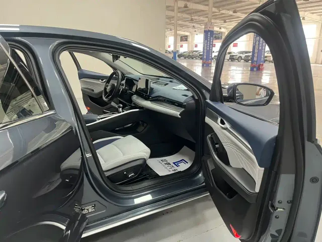 Geely Xingrui — Фото автомобиля 13