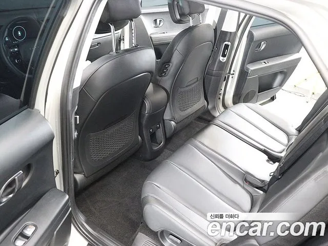 Hyundai Ioniq5 — Фото автомобиля 16