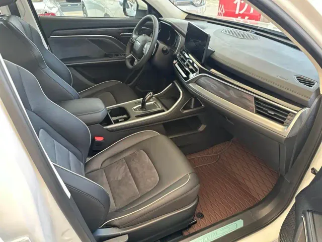 Haval H6 — Фото автомобиля 14