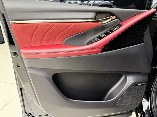 GAC Trumpchi M8 — Фото автомобиля 6