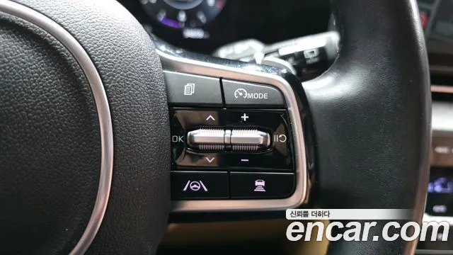 Kia Canival Carnival 4 поколение Бензин 7 мест Noblesse — Фото автомобиля 18
