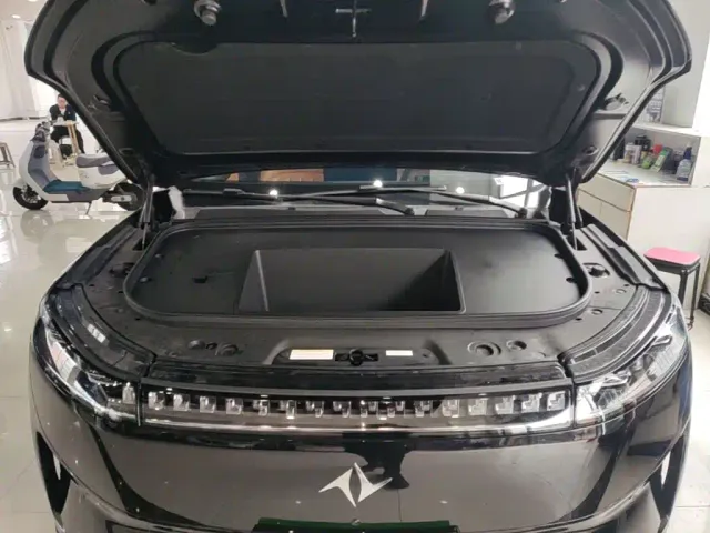 Dongfeng eπ 008 — Фото автомобиля 19