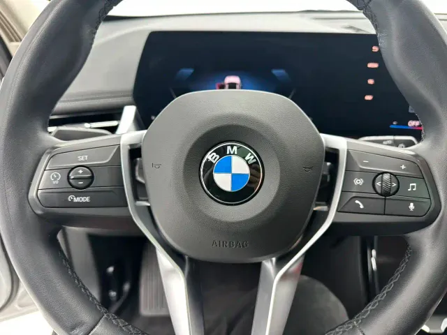 BMW X1 — Фото автомобиля 12