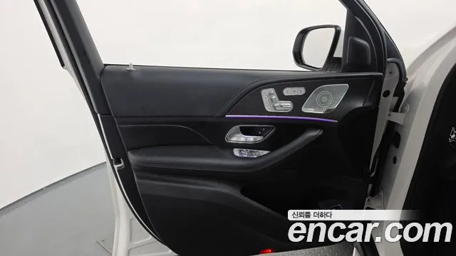 Mercedes-Benz GLS-Class — Фото автомобиля 20