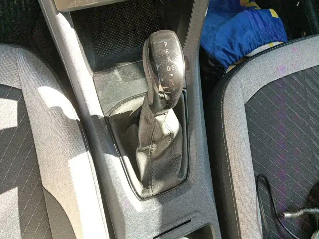 Volkswagen Tharu — Фото автомобиля 10