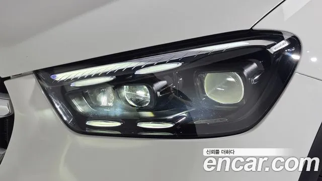 Mercedes-Benz GLE-Class — Фото автомобиля 7
