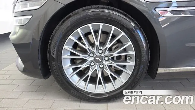 Genesis G80 RG3 — Фото автомобиля 5